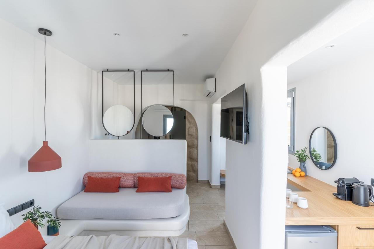 Enalios Sunset Suites Naxos City エクステリア 写真